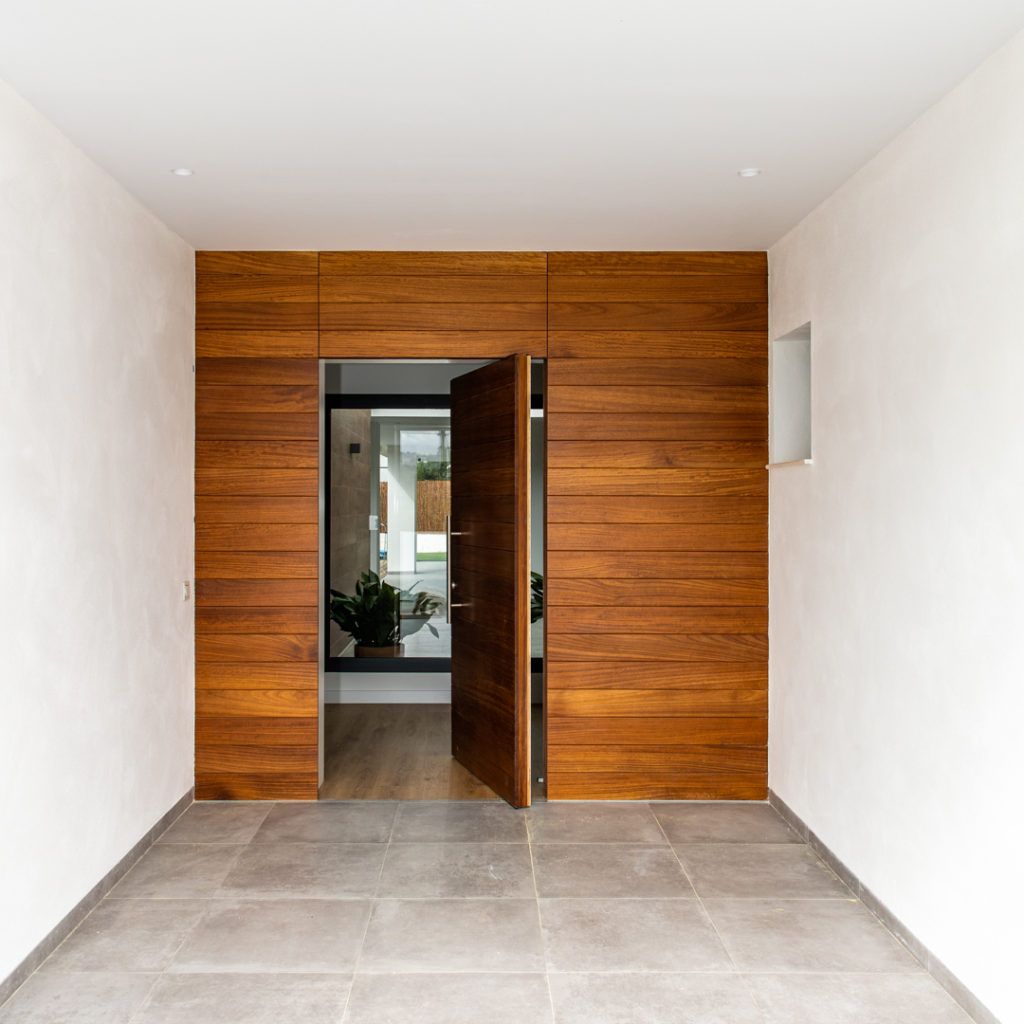 PUERTAS DE EXTERIOR - HG Interiors of wood
